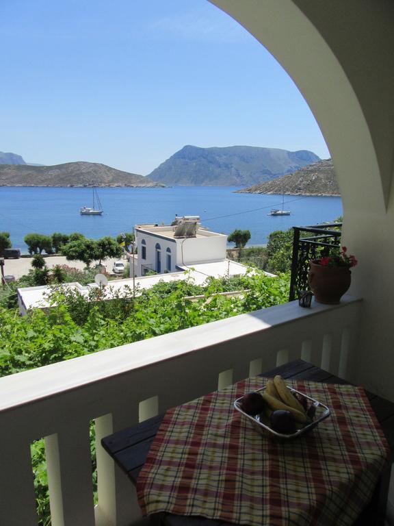 Kalotina'S Apartments Emborios Bagian luar foto
